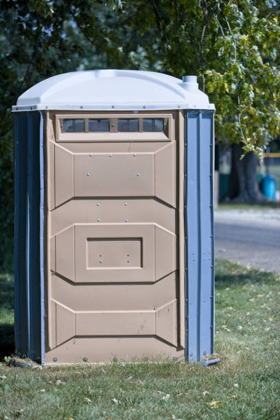 Best Portable bathroom rental  in Mansfield Center, CT